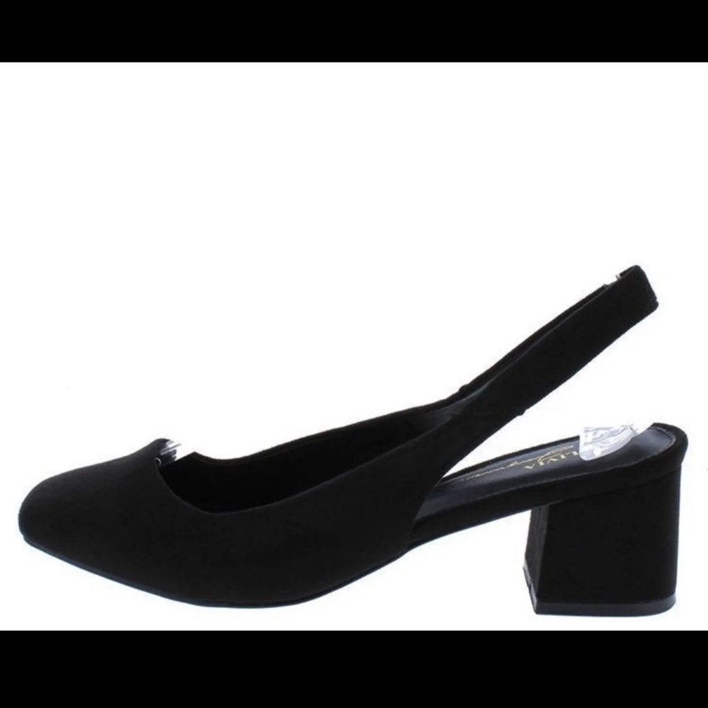 Black Almond-Toe Slingback heels Size 7.5